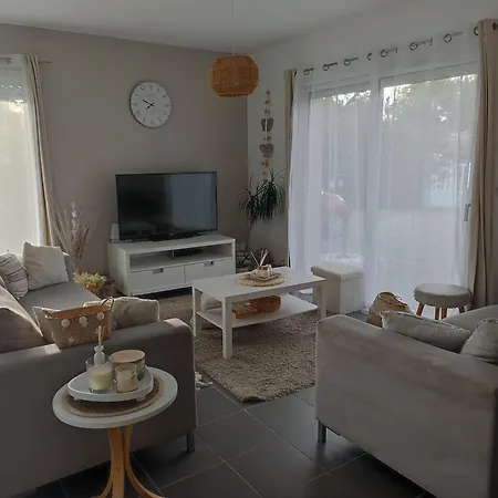 Agreable Maison Au Calme Avec Piscine *